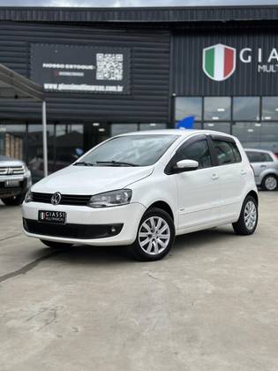 VOLKSWAGEN FOX 1.6 MI 8V FLEX 4P MANUAL VOLKSWAGEN FOX 1.6 MI 8V FLEX 4P MANUAL